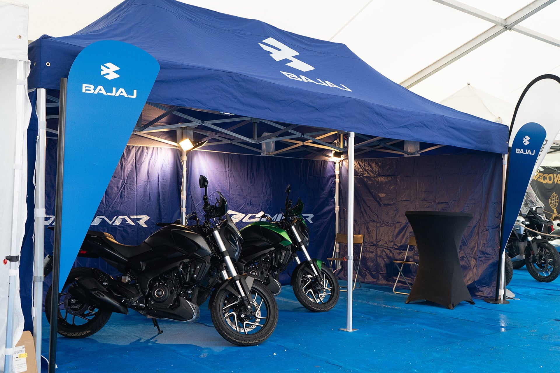 Solo Moto Weekend 2026 se convierte en el gran epicentro del test ride de Bajaj en España