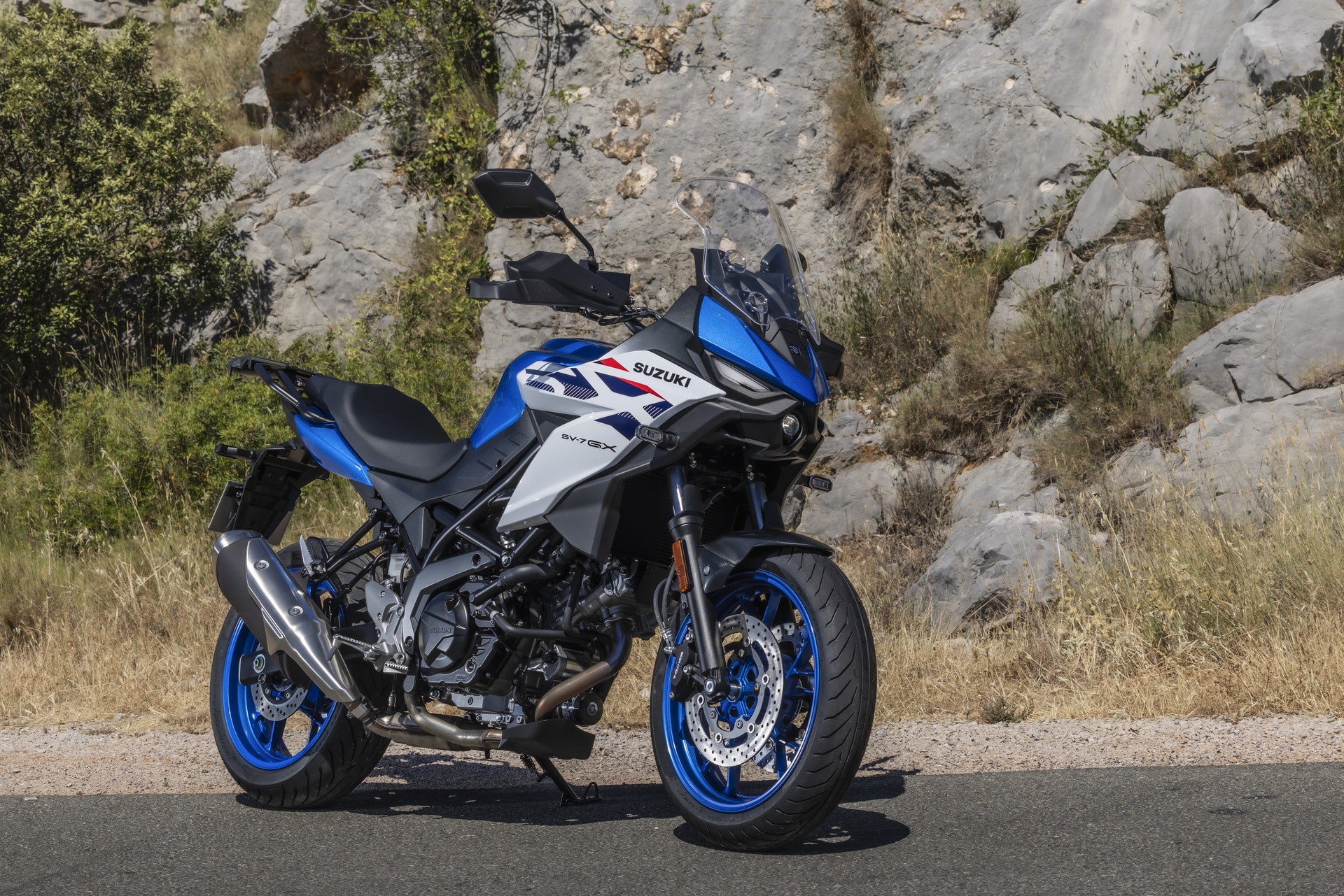 Prueba Suzuki SV-7GX 2026
