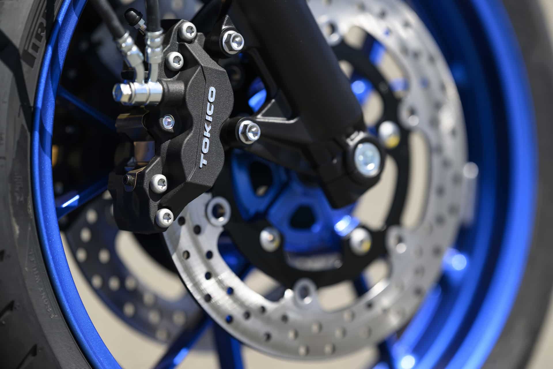 Prueba Suzuki SV-7GX 2026