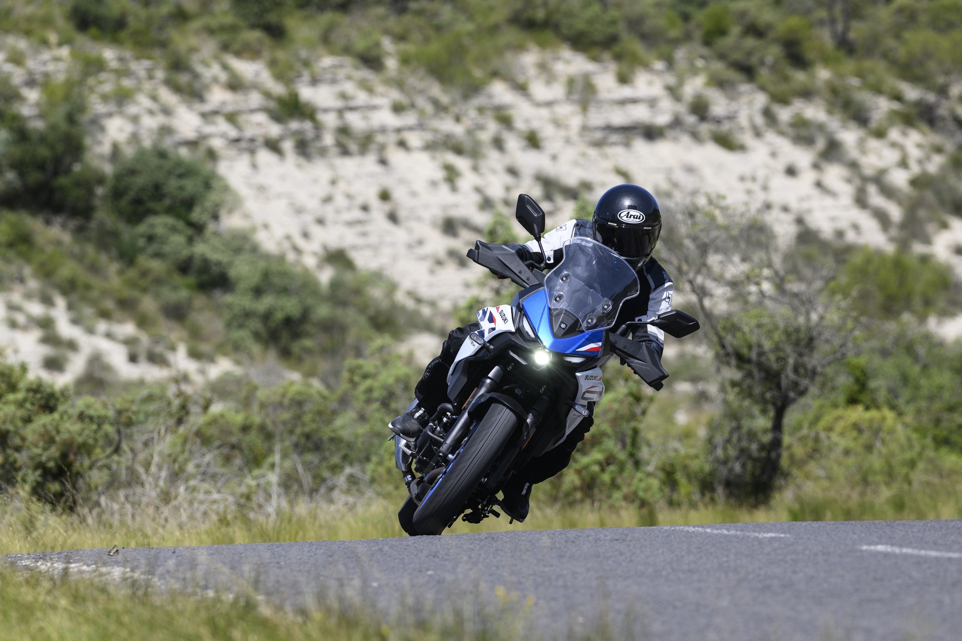 Prueba Suzuki SV-7GX 2026