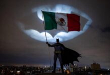 Batman mexicano