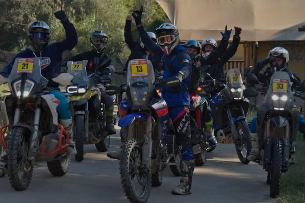 Montar en moto es bueno para la salud mental y cognitiva: este estudio de AMV y la Universidad de Murcia lo confirman