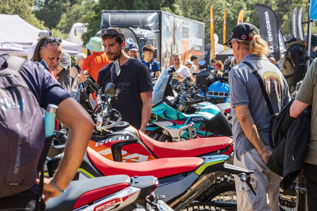 Adventure Experience Barcelona se estrena con éxito en las instalaciones de Amella Park