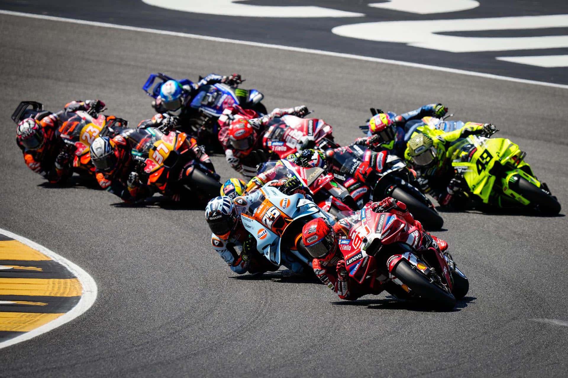 Balaton es muy diferente a Mugello, pero la primera curva será igual de crítica o más