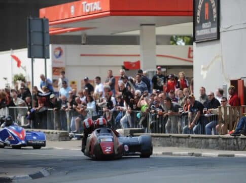 ¿Habrá más sidecar en el TT de la Isla de Man? Por ahora se está estudiando…