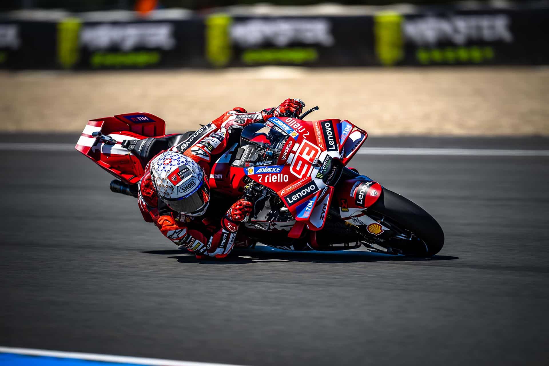 El binomio Marc-Desmosedici es actualmente de los más competitivos en MotoGP, si no el más