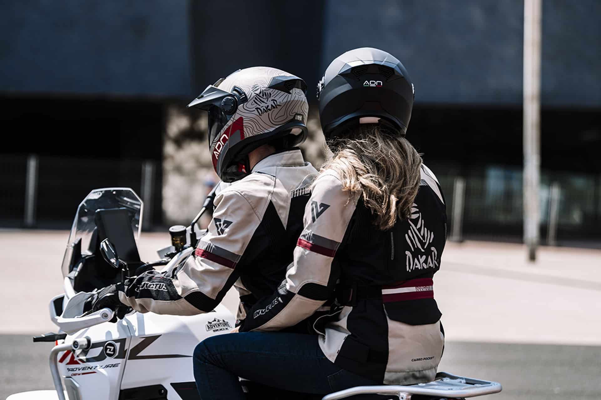 ADN Helmets presenta Duale Dakar su nuevo casco ADV con genética Rally