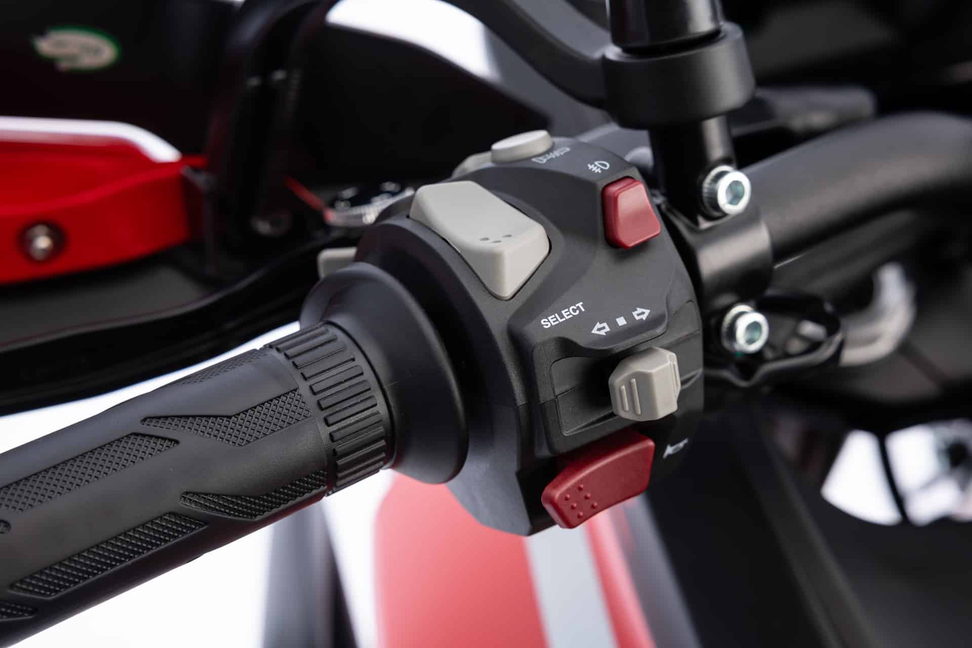 QJ Motor SRT 450RX 2026