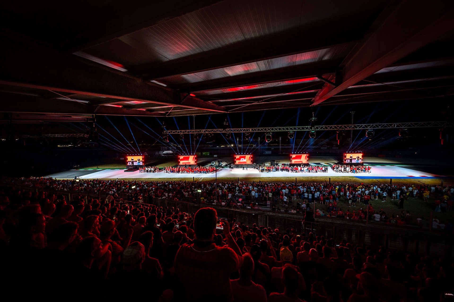 World Ducati Week 2026: Casi 120.000 asistentes de 94 países distintos rompen todos los récords de asistencia hasta la fecha