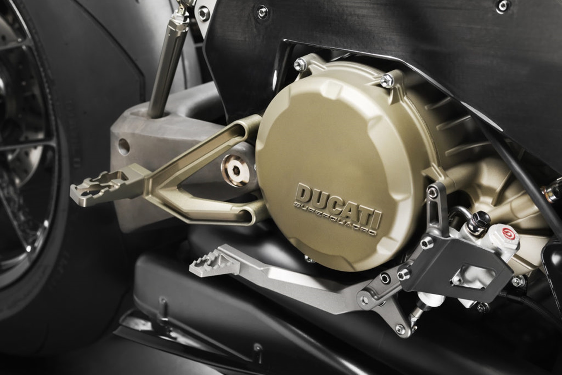 Vyrus Alyen 988: la hyperbike italiana de más de 200 CV venida de otro planeta