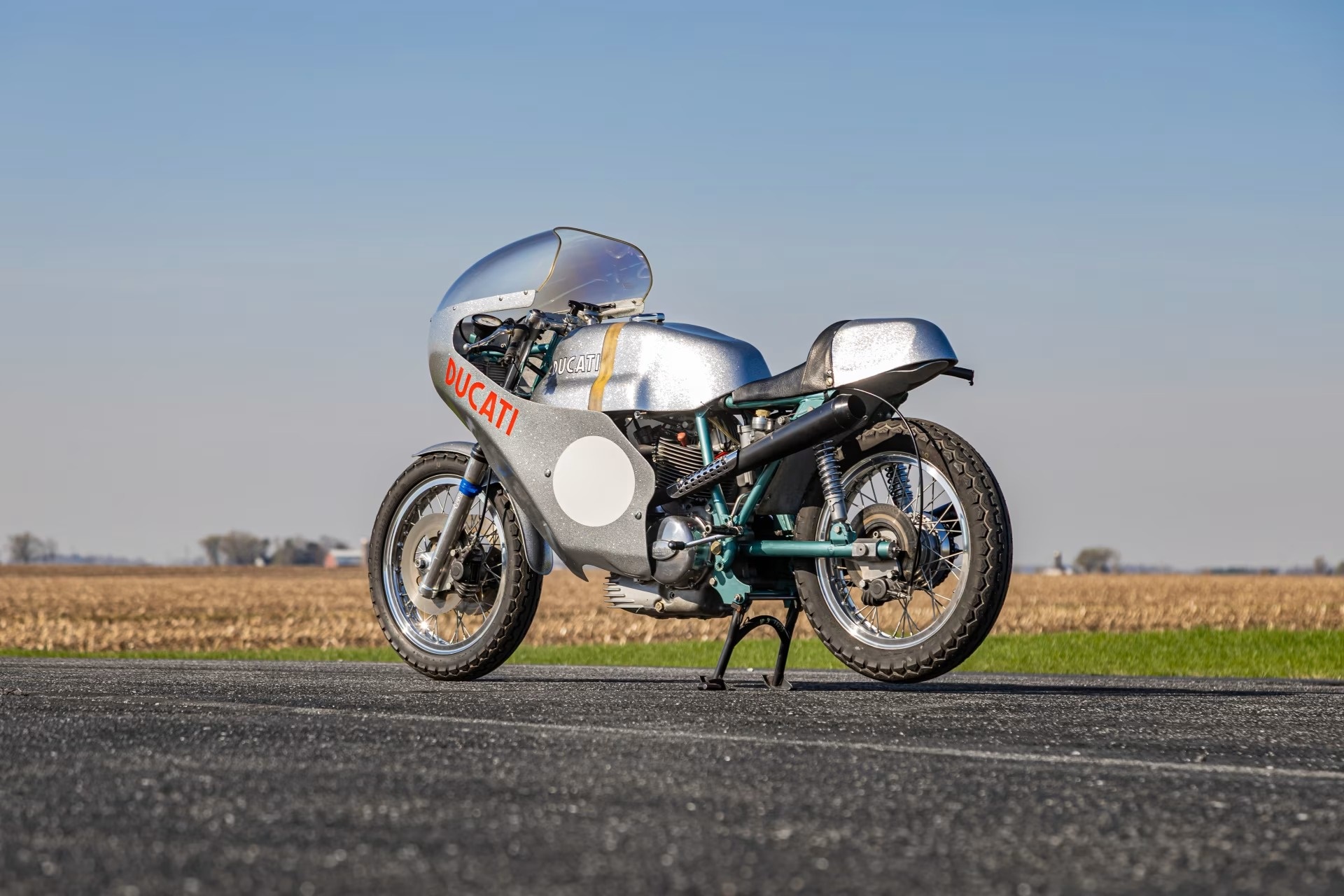 A la venta una de las ocho Ducati 750 Imola Racer de 1972