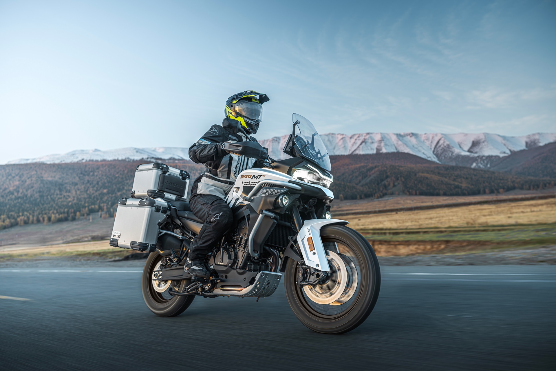 CFMOTO 800MT-ES 2026