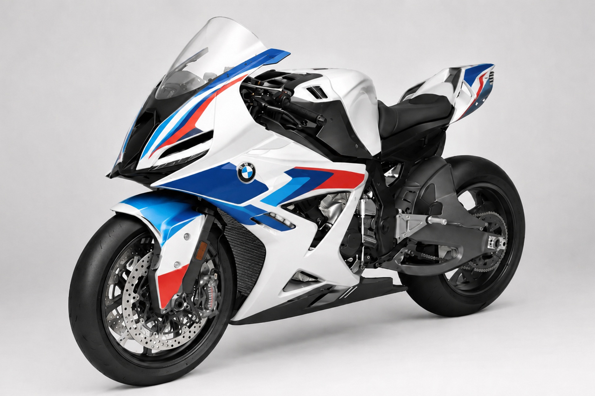 La futura BMW S 1000 RR 2027 se destapa: diseño de Concept RR y 215 CV