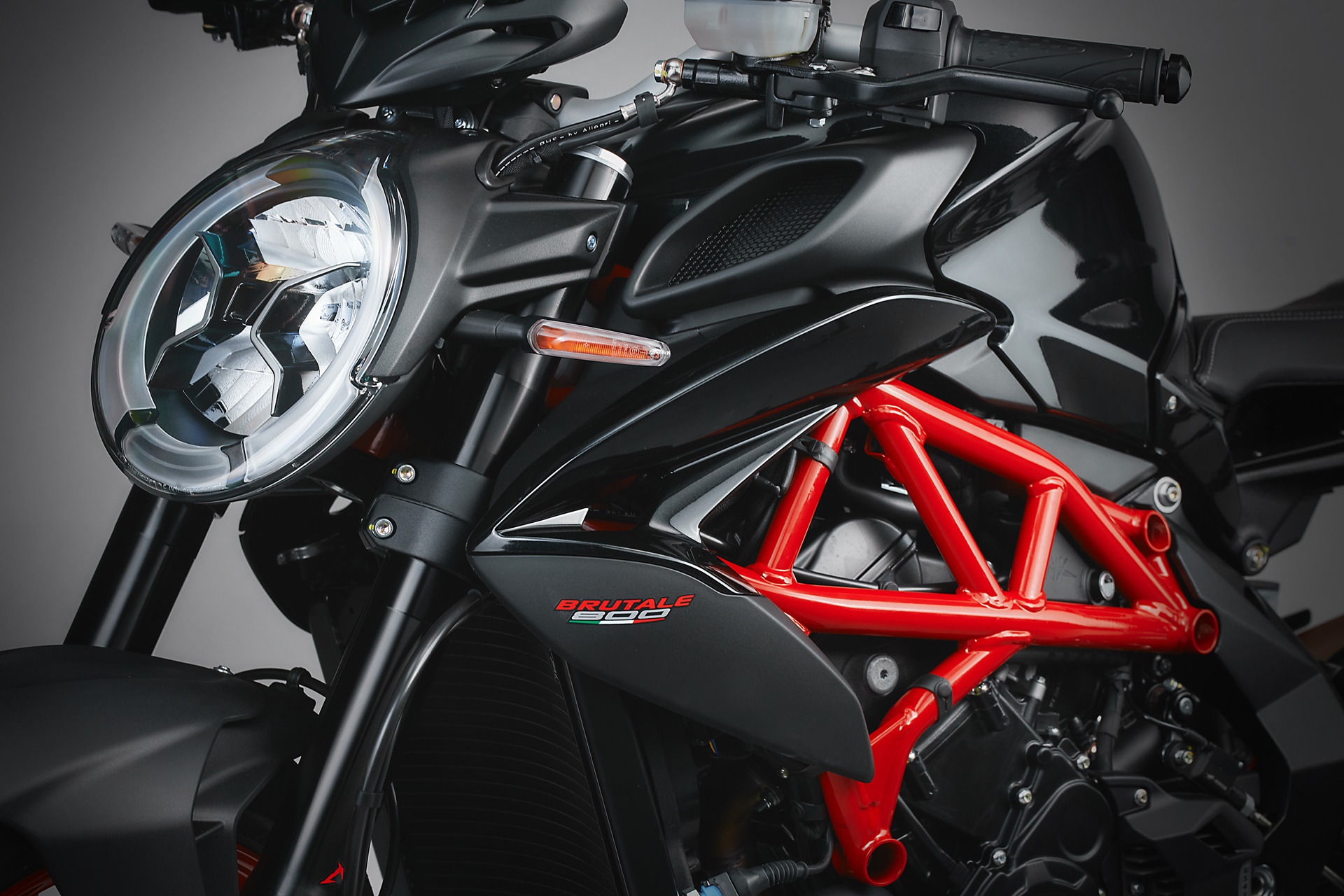 Artesanía e ingeniería para convertir cada MV Agusta en una moto única