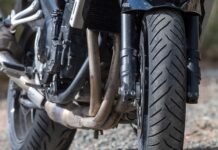 El dibujo de un neumático de moto no es decoración: para esto sirve cada surco