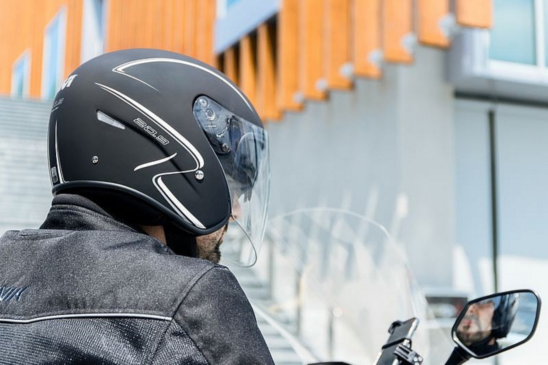 DGT casco jet