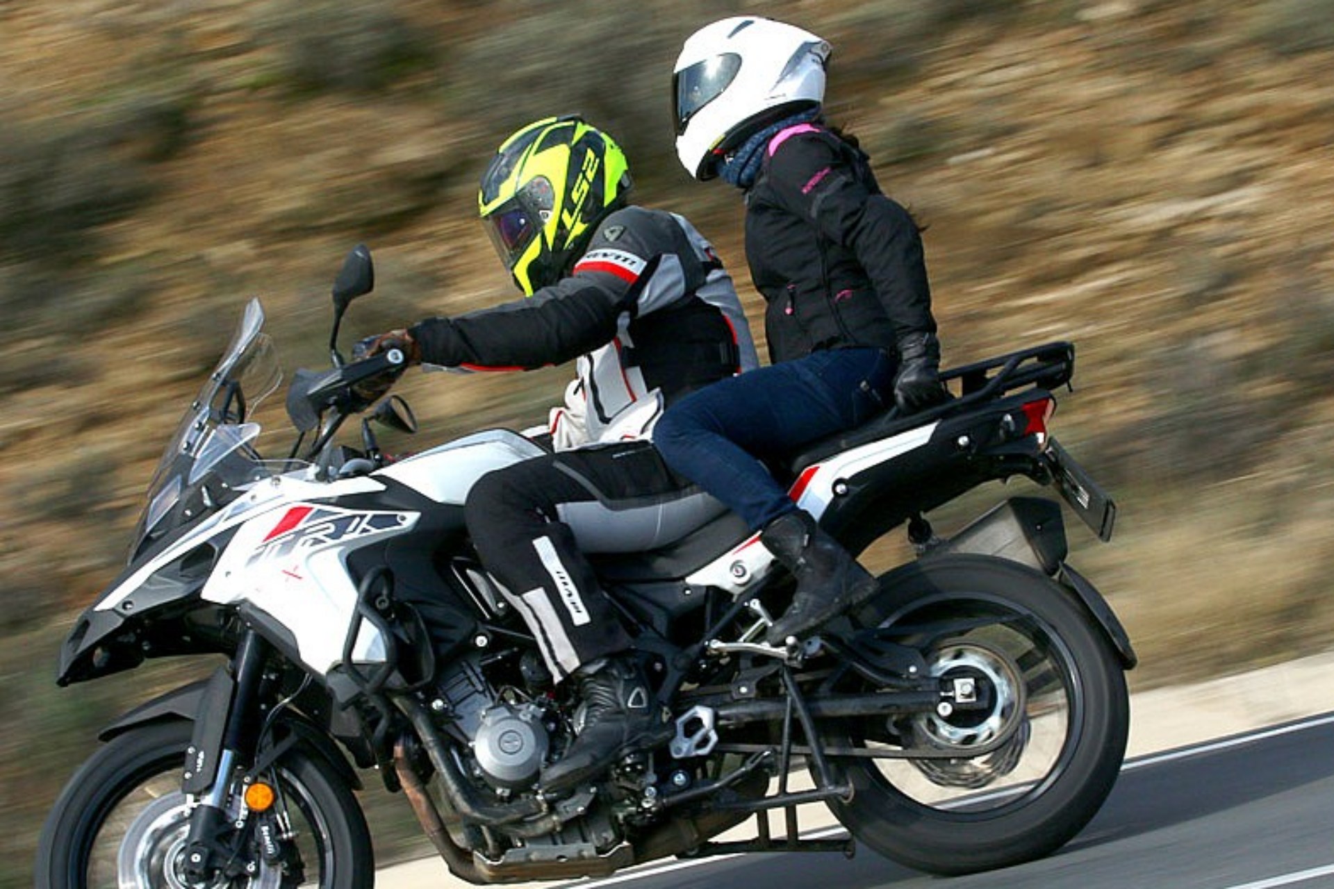 DGT nuevo Reglamento Pasajero Motosharing