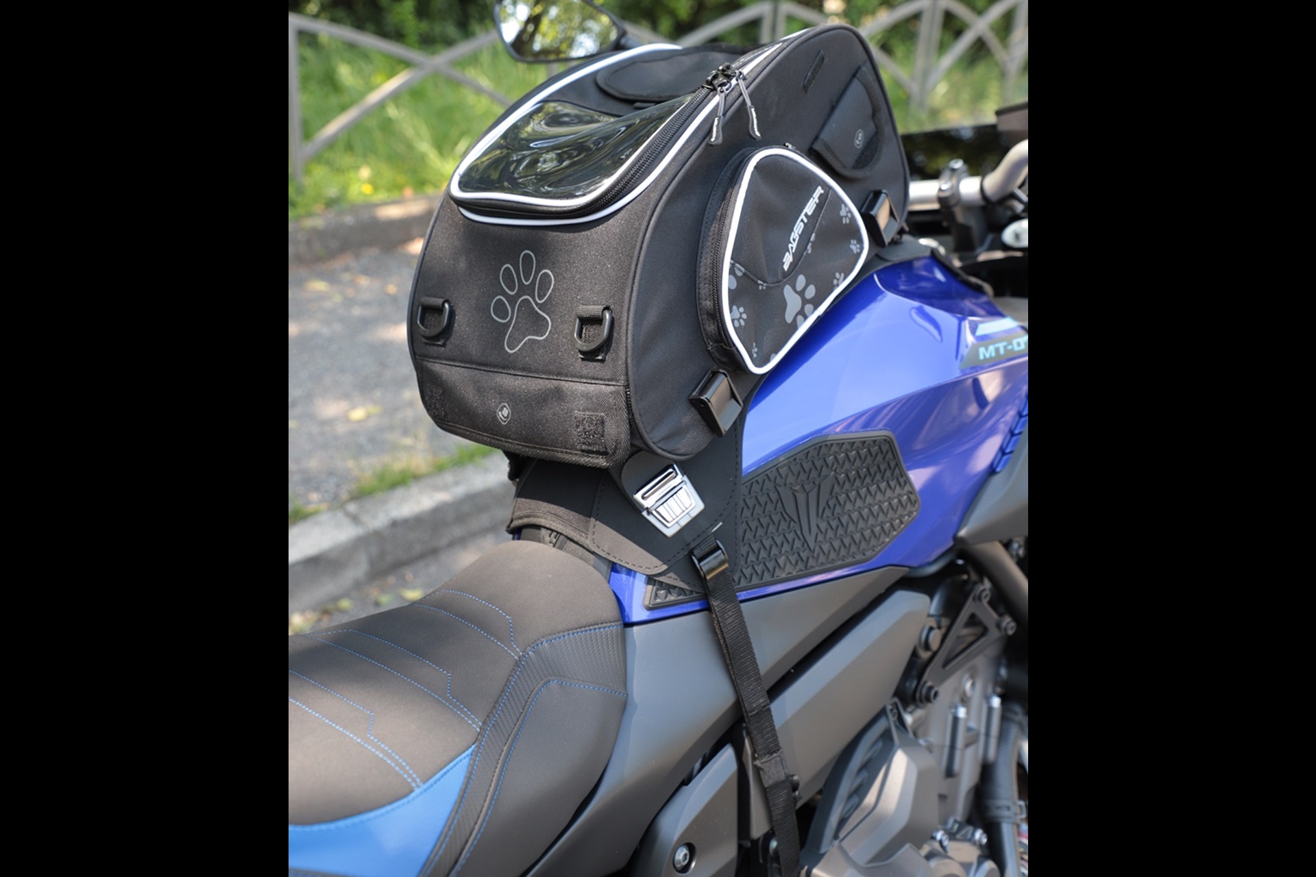 Bolsa de depósito Bagster Puppy: compartiendo la pasión de las motos con nuestro fiel compañero