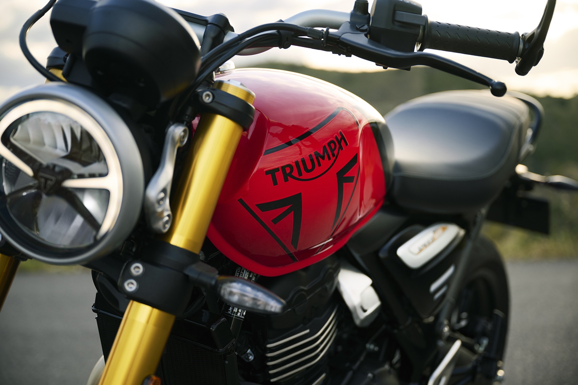 Gama de colores Triumph 2027: Seis modelos estrenan nuevos acabados y gráficos
