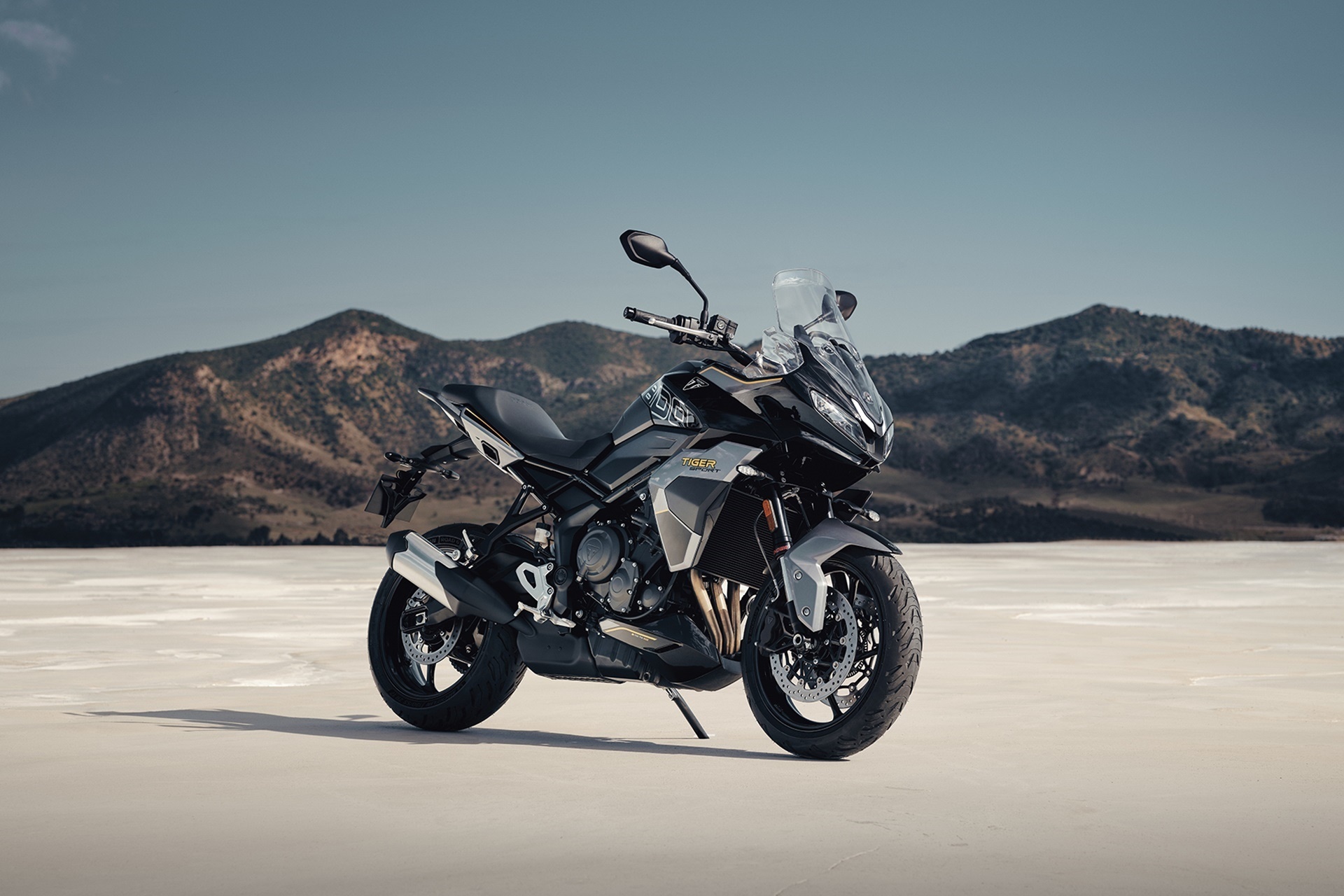 Gama de colores Triumph 2027: Seis modelos estrenan nuevos acabados y gráficos