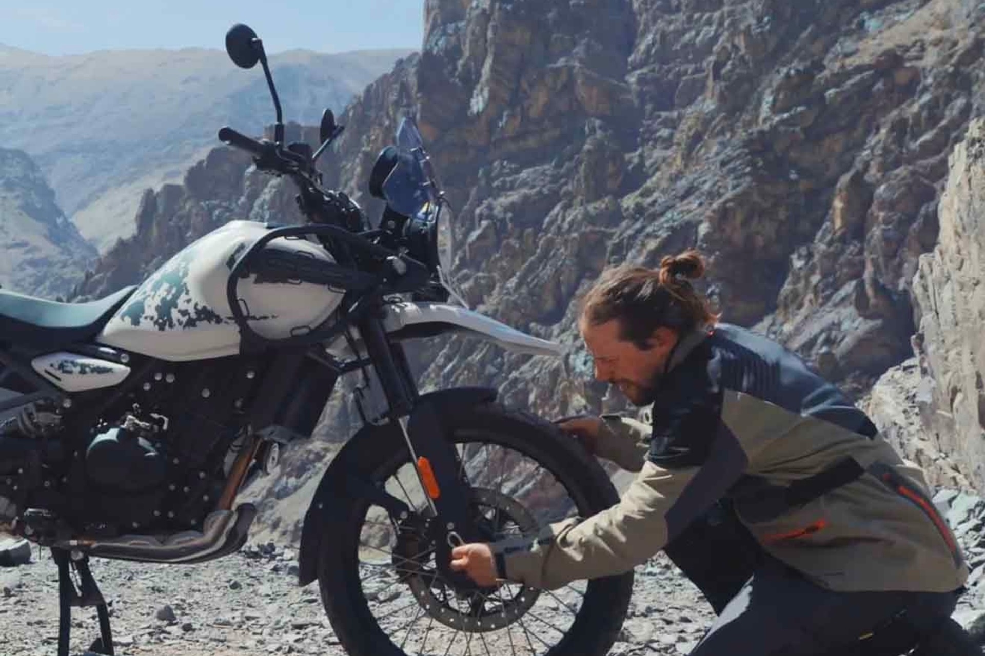 “Himalayan Base Camp - Ladakh Edition”: Royal Enfield nos propone la experiencia ADV definitiva a 3.500 metros de altitud