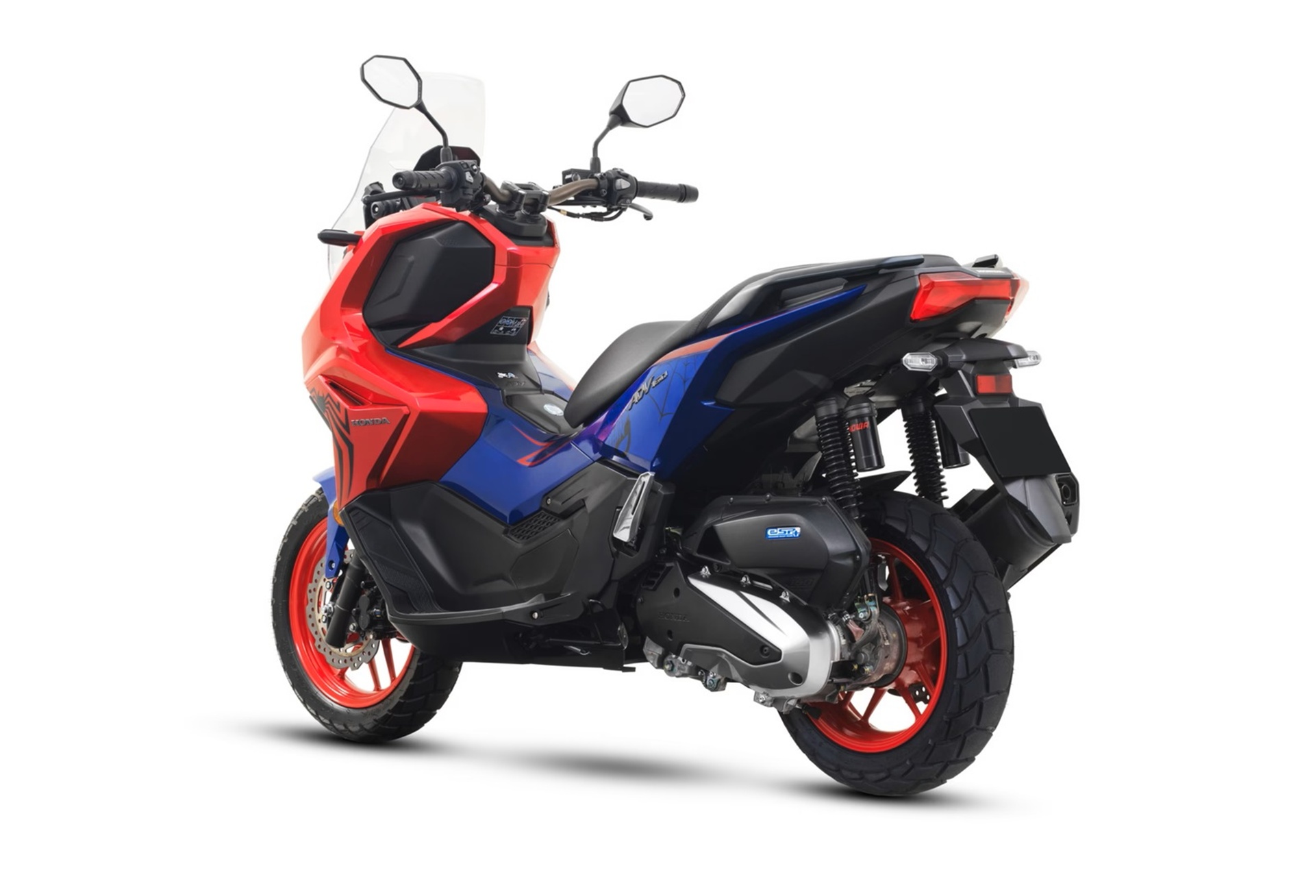 Honda convierte el ADV160 en la scooter de Spider-Man: ¿imaginas un ADV350 así en España?