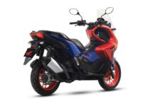 Honda convierte el ADV160 en la scooter de Spider-Man: ¿imaginas un ADV350 así en España?