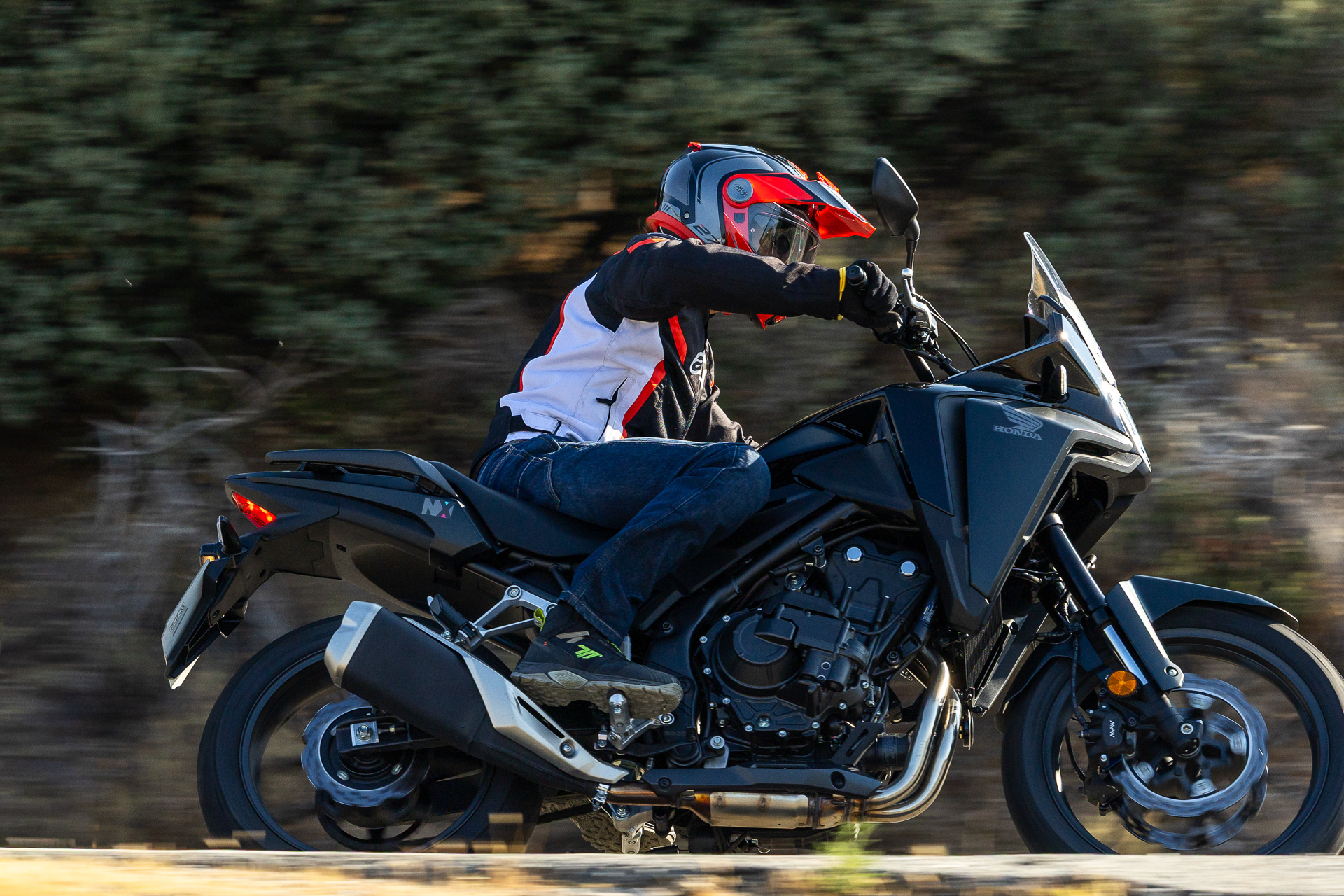 Prueba Honda NX500 E-Clutch