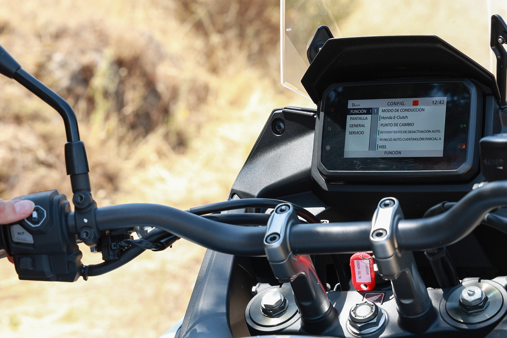 Prueba a fondo Honda XL750 Transalp E-Clutch