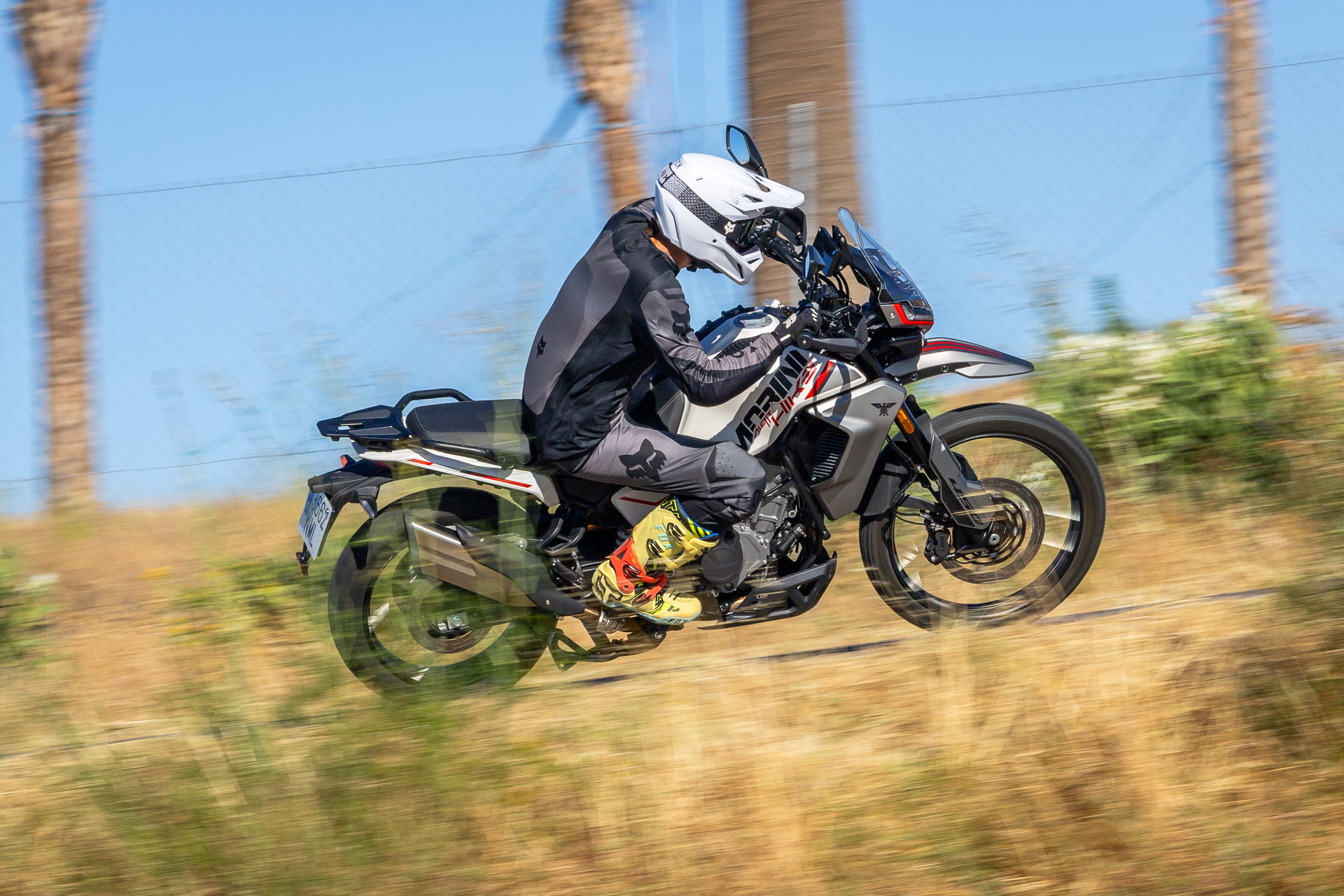Prueba Moto Morini Alltrhike 450