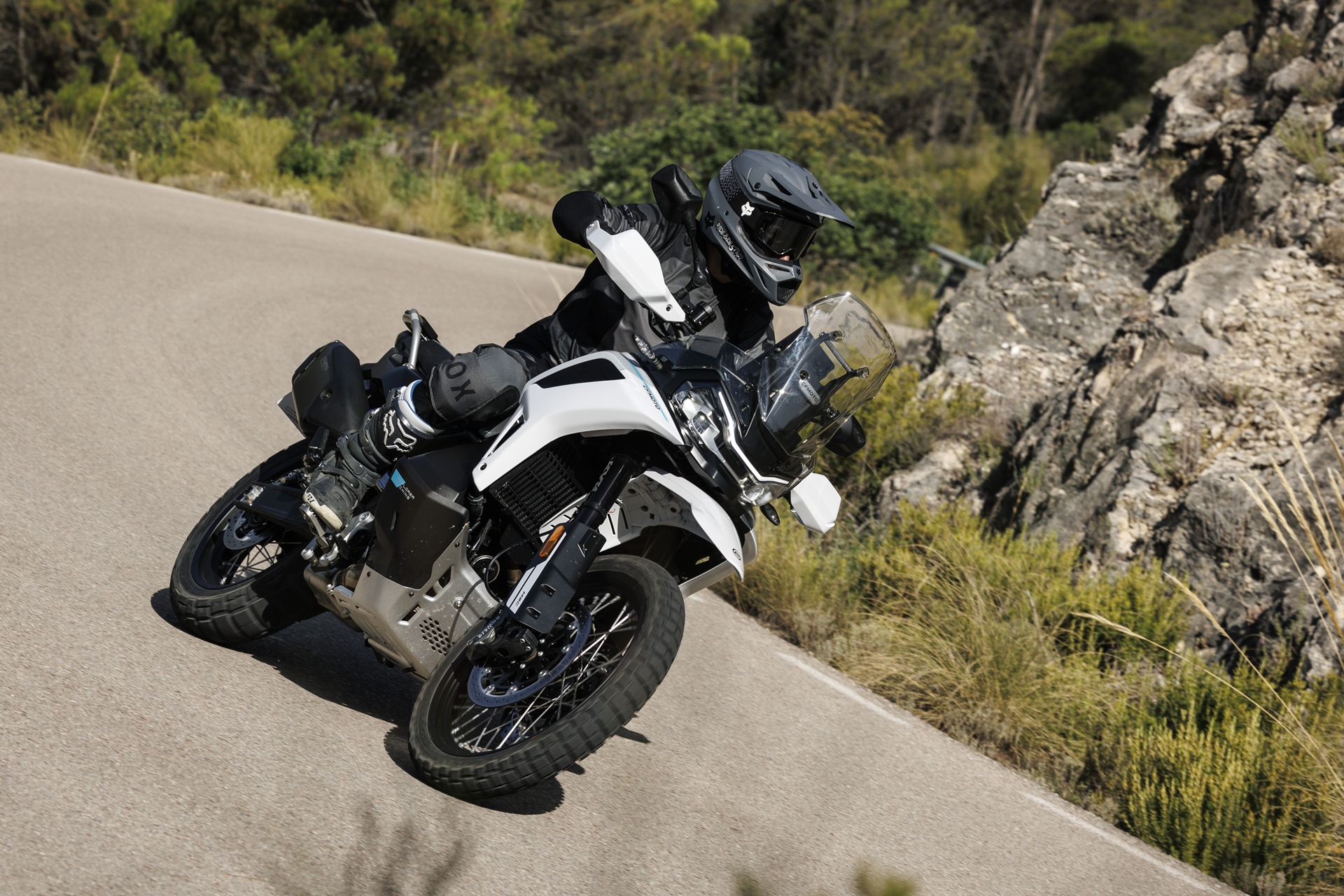 Prueba CFMOTO 1000MT-X