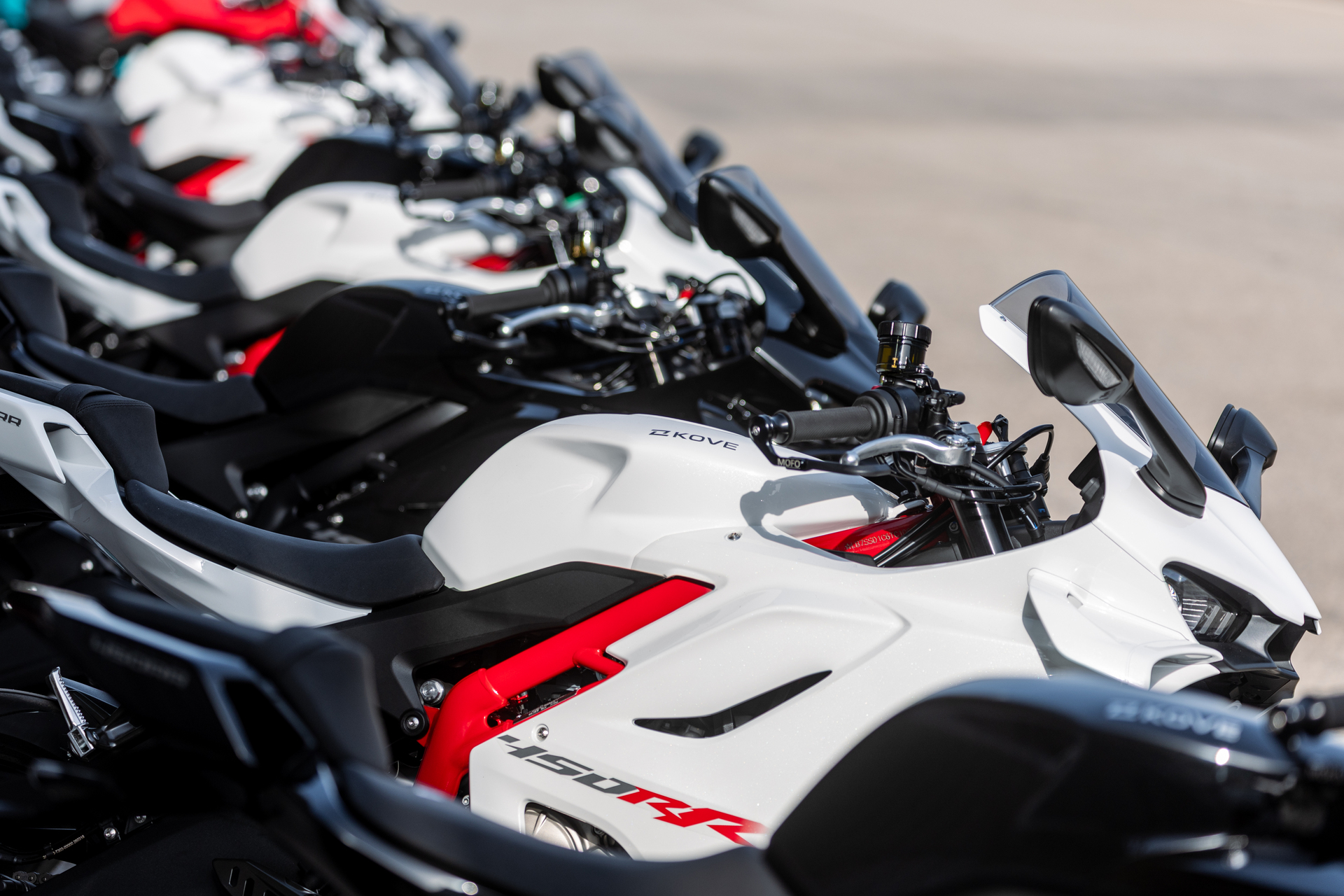 Prueba Kove 350RR/450RR