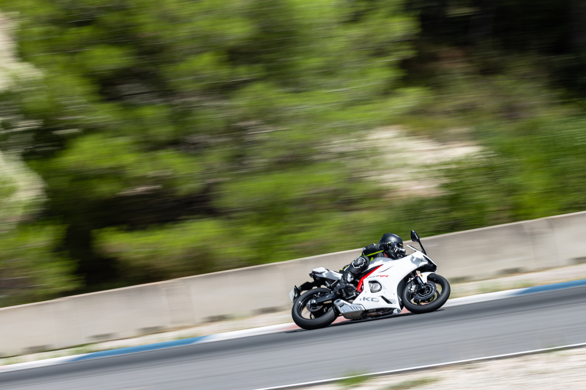 Prueba Kove 350RR/450RR