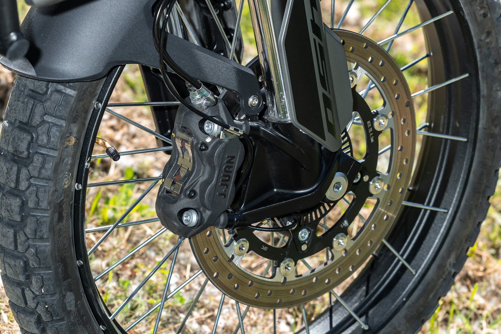 Prueba Moto Morini Alltrhike 450