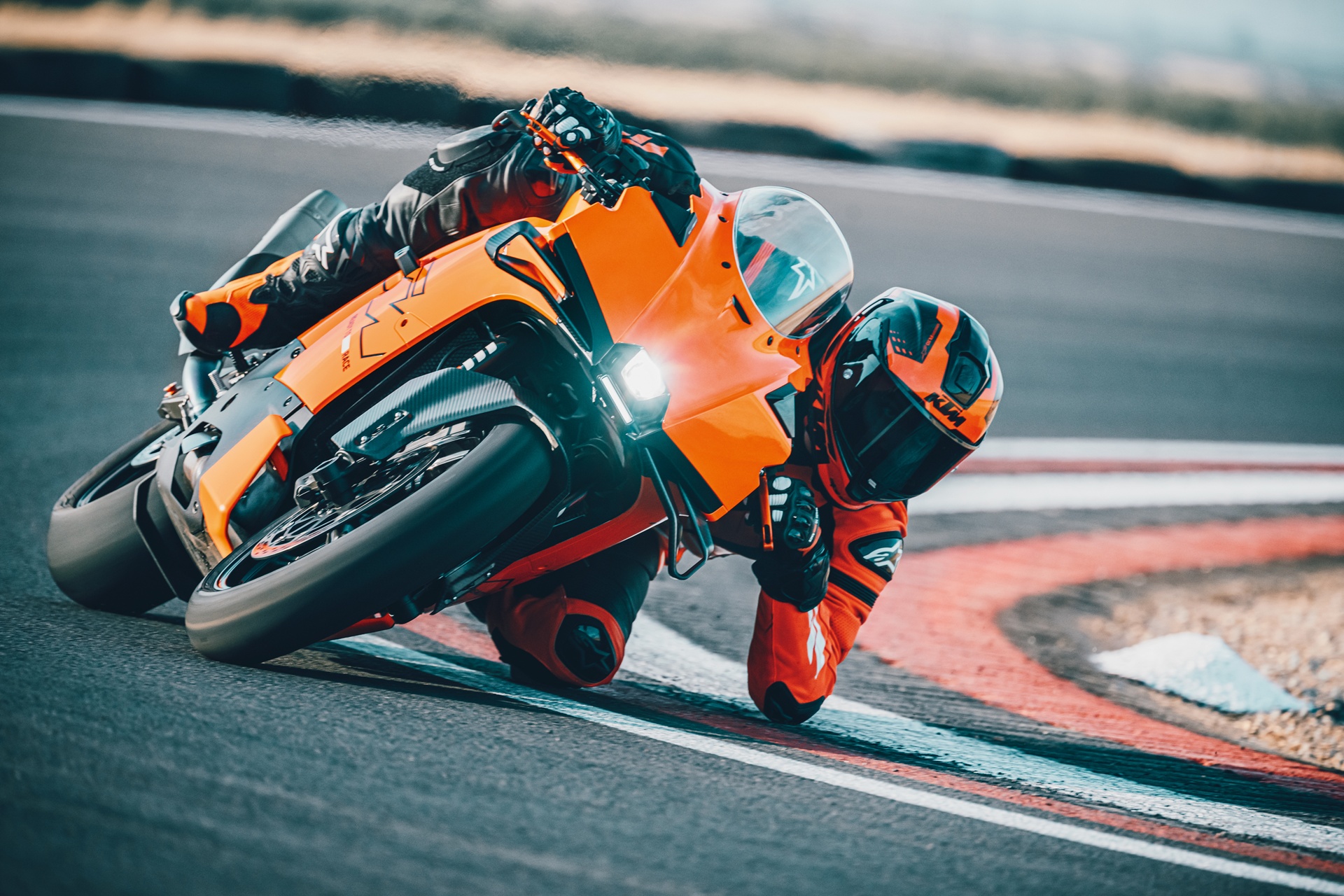 RIDE KTM 2026: la forma más directa de vivir el universo naranja