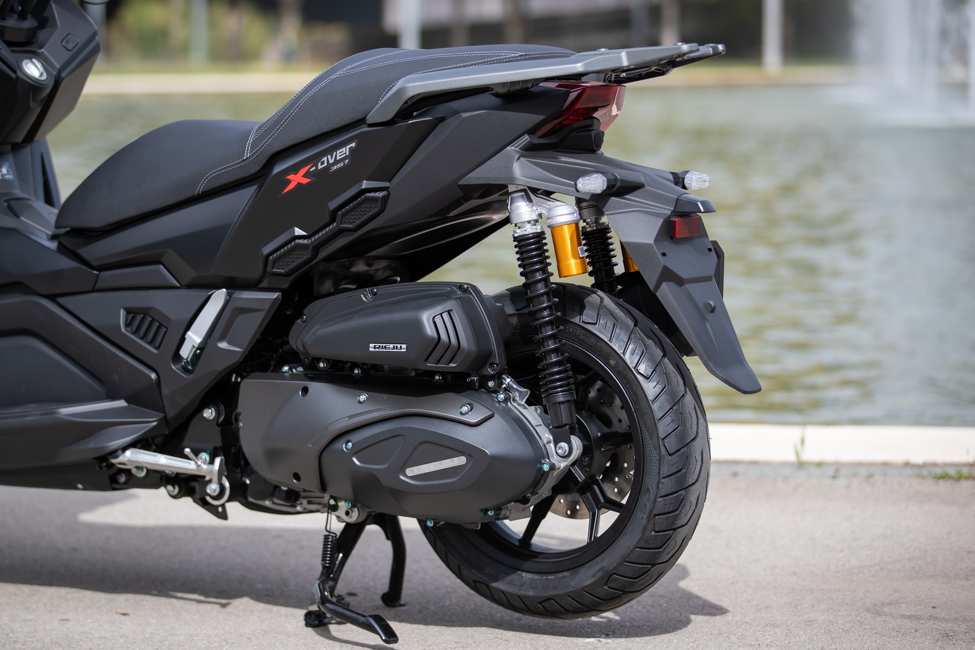 Prueba Rieju X-Over 357