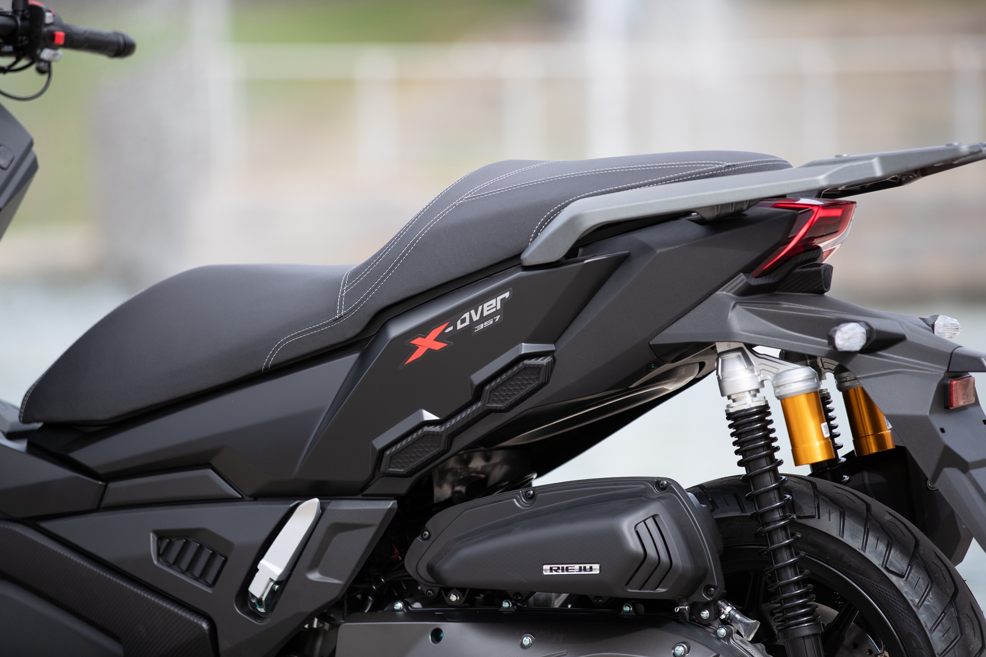 Prueba Rieju X-Over 357