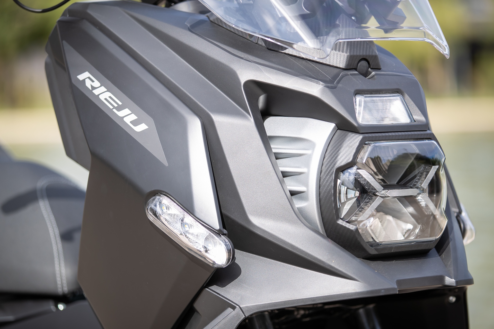 Prueba Rieju X-Over 357