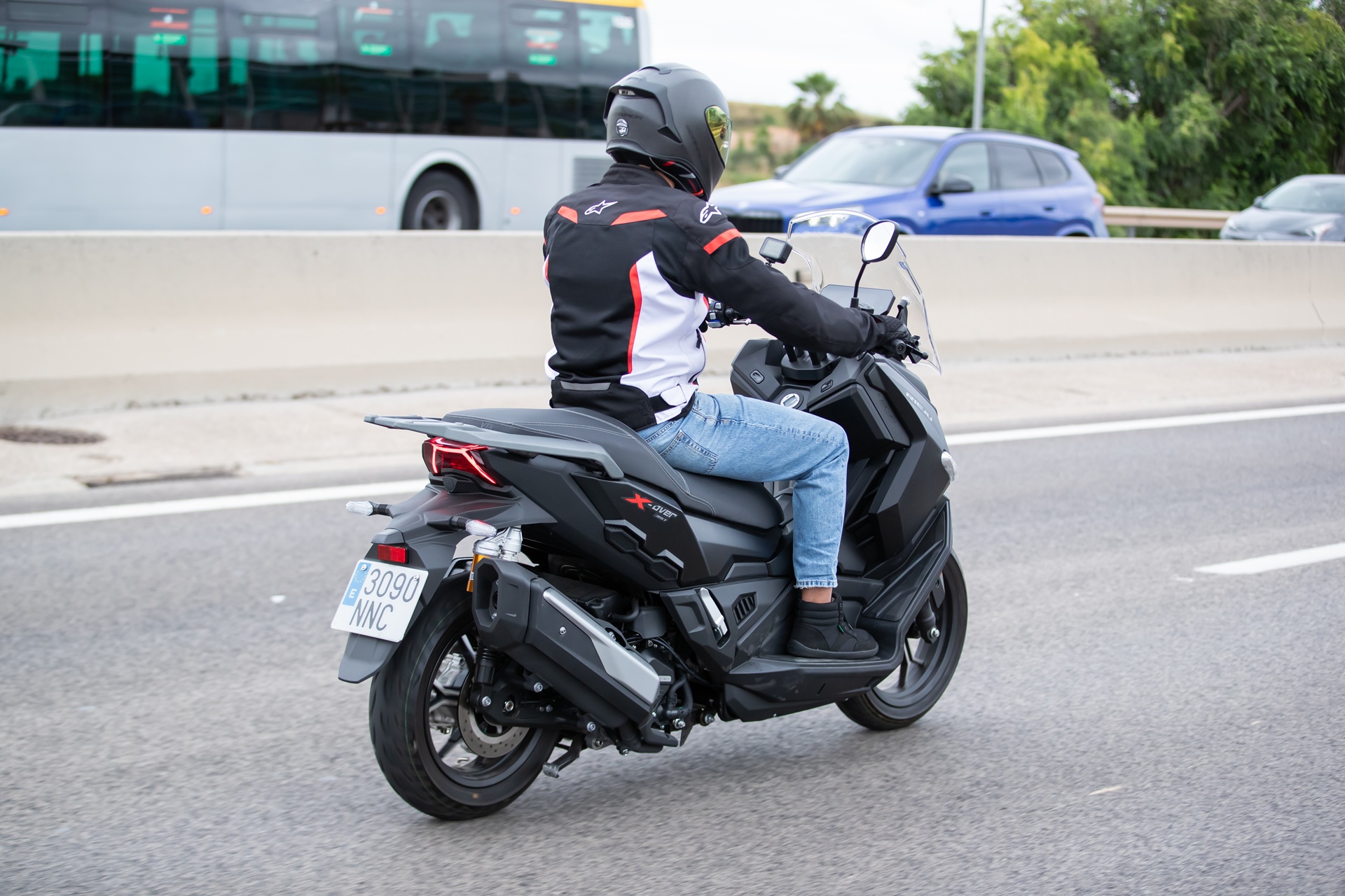 Prueba Rieju X-Over 357