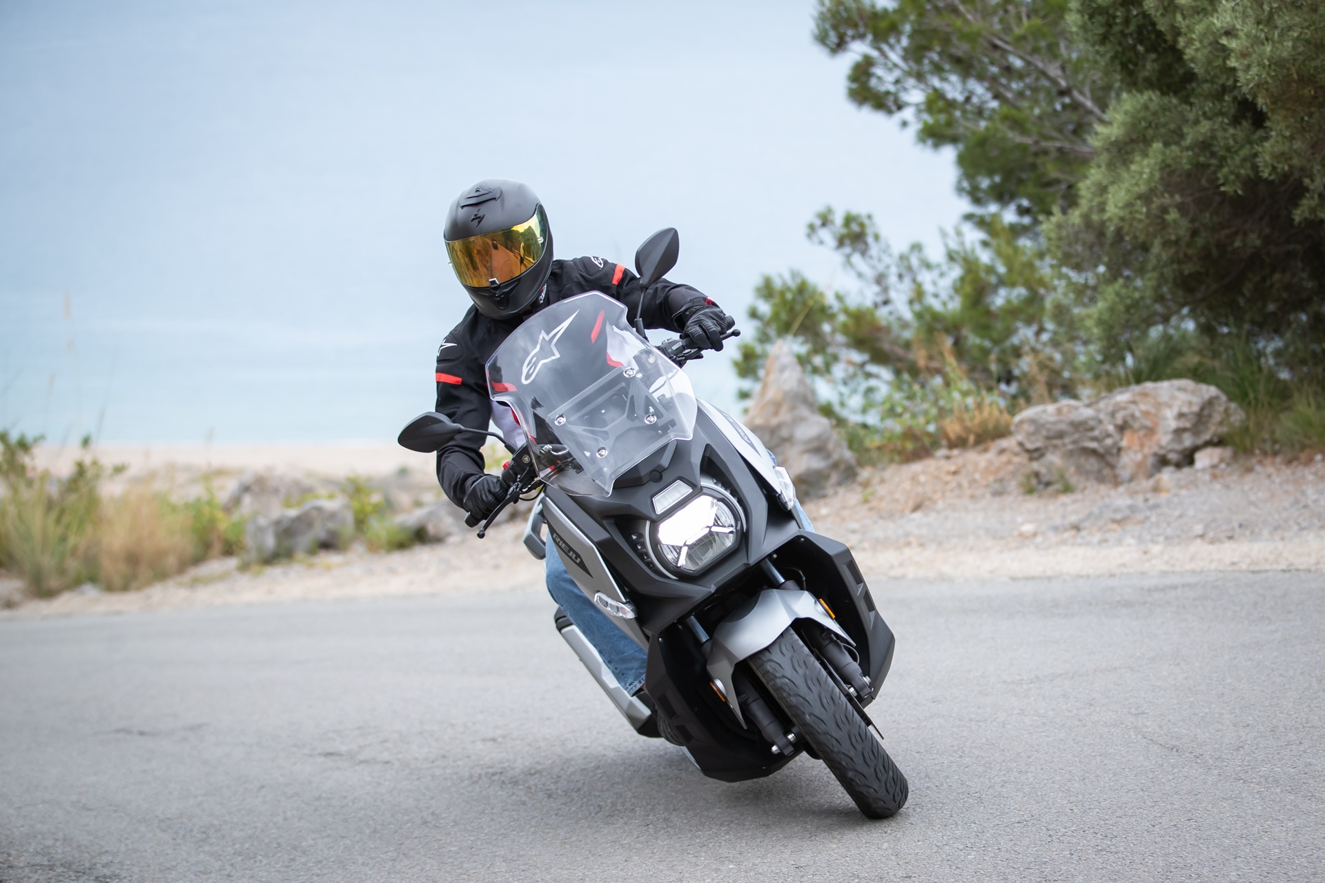 Prueba Rieju X-Over 357