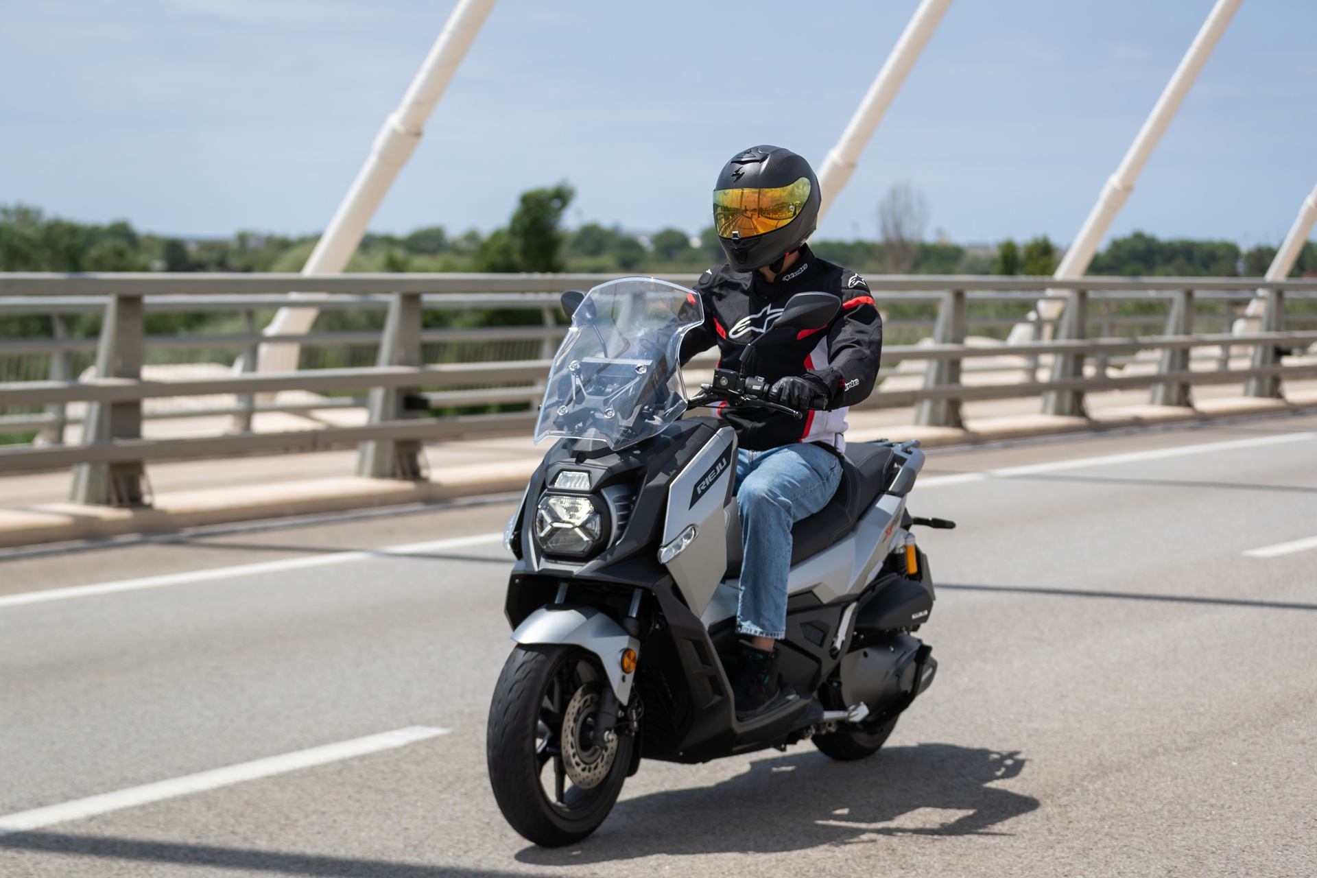 Prueba Rieju X-Over 357