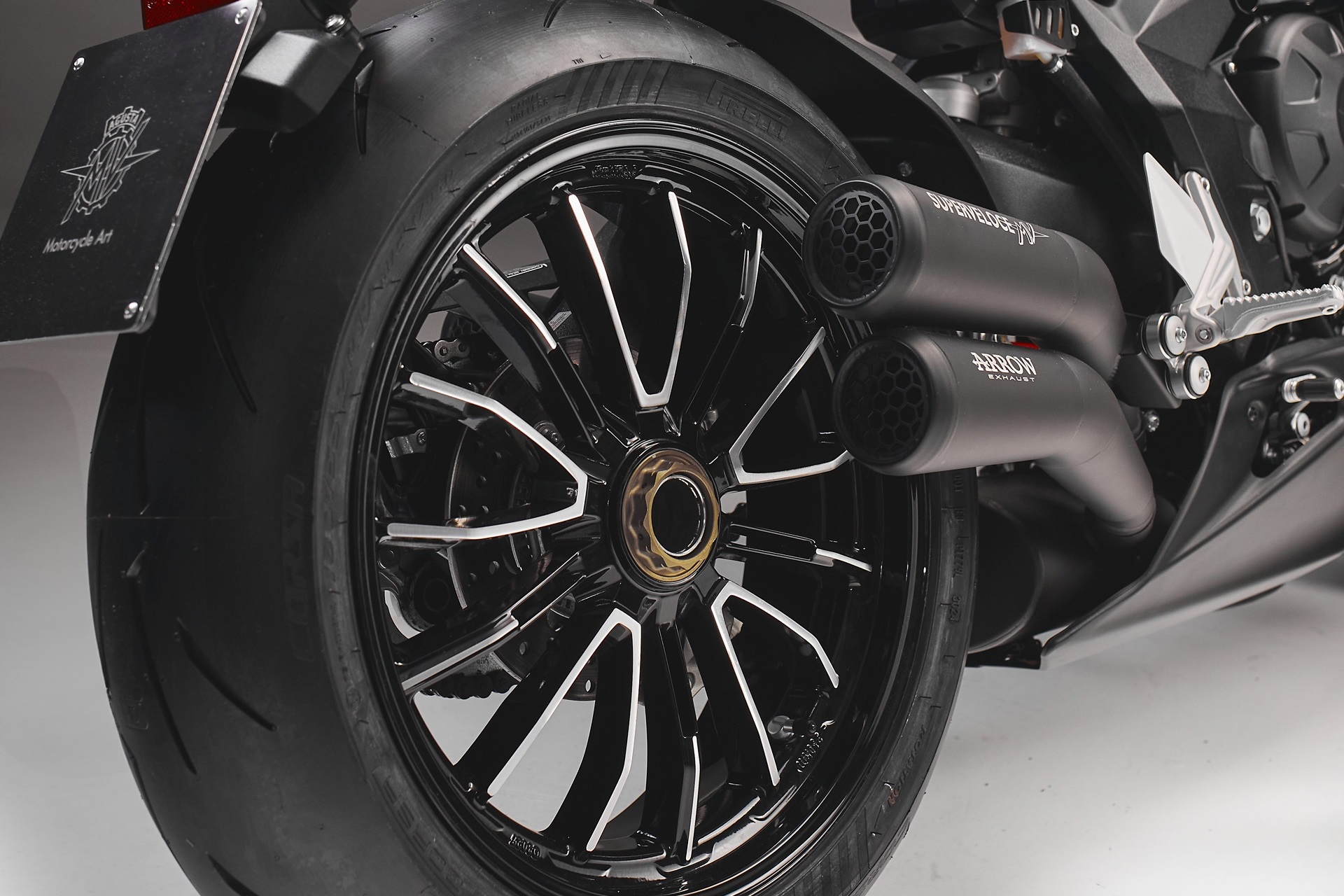 Artesanía e ingeniería para convertir cada MV Agusta en una moto única