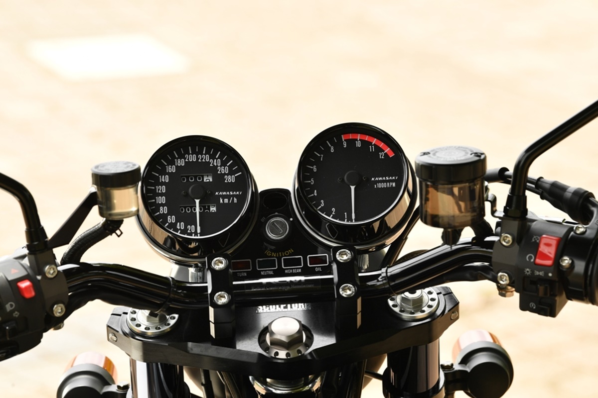 RCM-667 KZ900: Cuando el restomod de AC Sanctuary imprime su magia en una antigua Kawasaki