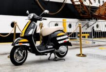 Vespa Piaggio Amerigo Vespucci New York