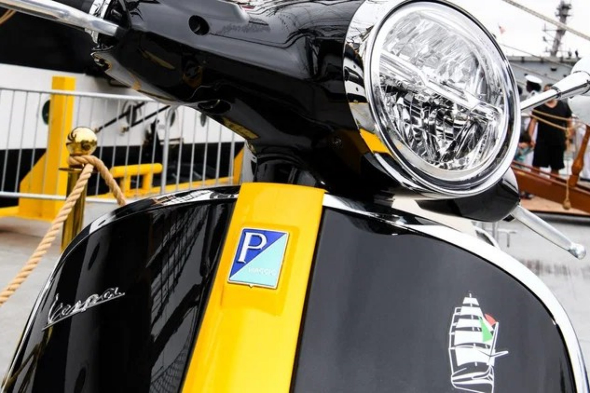 Vespa Piaggio Amerigo Vespucci New York