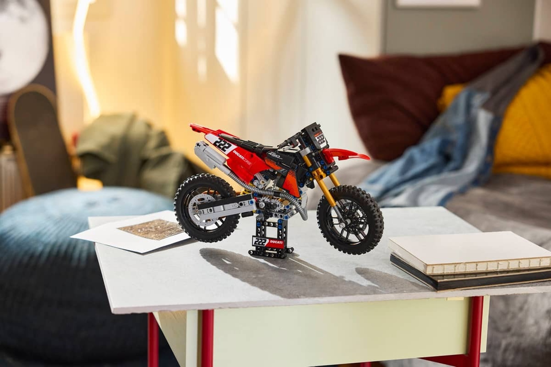 LEGO Technic tiene una nueva Ducati entre sus filas