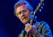 El músico Glen Hansard fallece tras un accidente de moto en Dublín