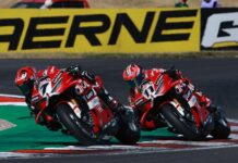 Iker lo intentó también en la Superpole Race, pero no salió como esperaba
