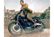Skyfall elegida como la película con la mejor escena de motociclismo