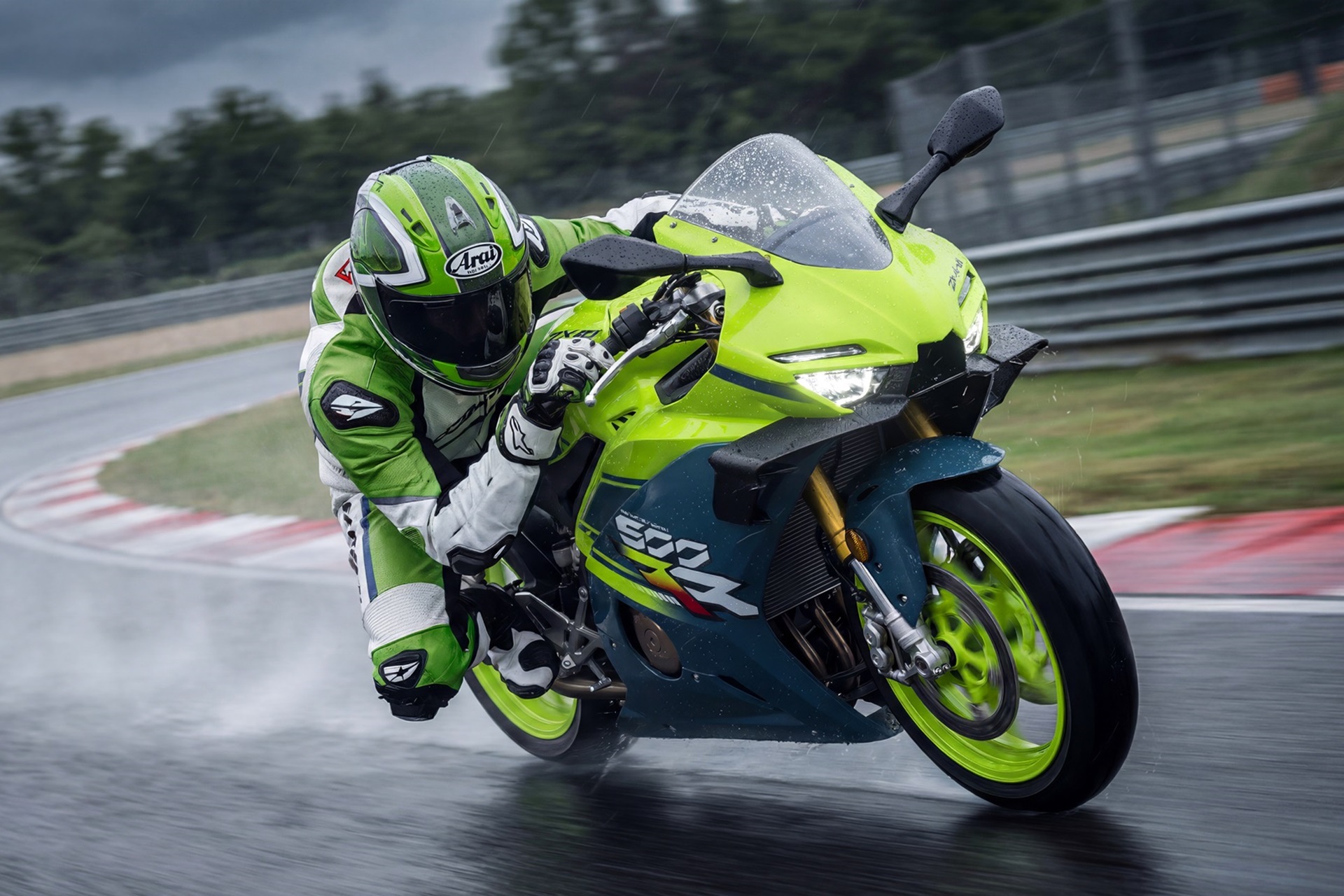 ZXMoto arranca su actividad en España con el lanzamiento de su página web y la comercialización de su gama 2026